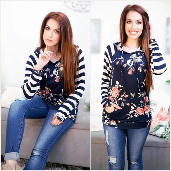 NAVY BLUE WHITE STRIPED HOODED TOP - Picture 4 of 6